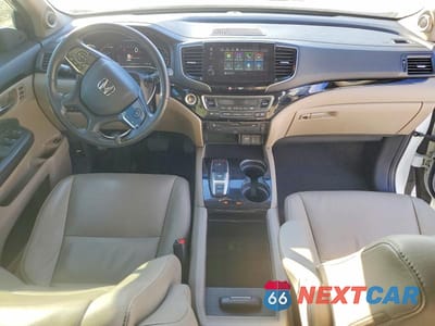 Zdjęcie 8 z 13 samochodu: 2020 HONDA PILOT TOURING VIN:5FNYF6H66LB017713 - miniatura