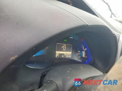 Zdjęcie 9 z 12 samochodu: 2013 NISSAN LEAF S VIN:1N4AZ0CP0DC414201 - miniatura