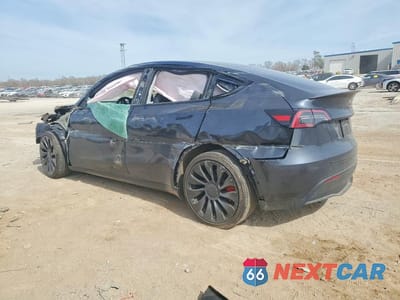 Drugie zdjęcie samochodu z przodu: 2025 TESLA MODEL Y VIN:7SAYGDEF2SA355324 - miniatura