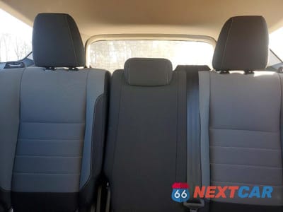 Zdjęcie 10 z 12 samochodu: 2019 FORD ESCAPE S VIN:1FMCU0F78KUB33196 - miniatura