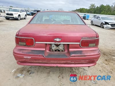 Zdjęcie 6 z 11 samochodu: 1996 CHEVROLET CAPRICE / IMPALA CLASSIC SS VIN:1G1BL52P7TR168699 - miniatura