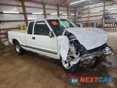 Czwarte zdjęcie samochodu z boku: 2001 CHEVROLET S TRUCK S10 VIN:1GCCS19W118123457 - miniatura