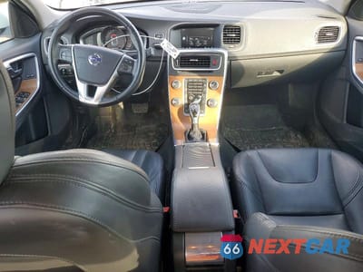 Zdjęcie 8 z 12 samochodu: 2016 VOLVO S60 PREMIER VIN:LYV612TK8GB107519 - miniatura