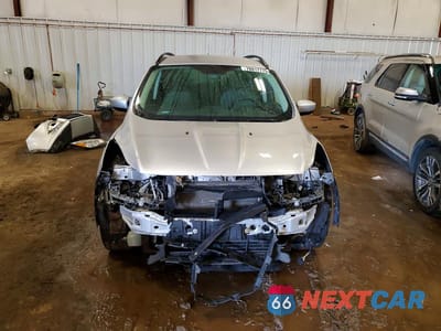 Piąte zdjęcie samochodu w środku: 2016 FORD ESCAPE SE VIN:1FMCU0G72GUA55844 - miniatura