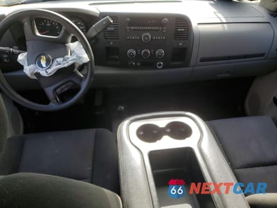 Zdjęcie 8 z 12 samochodu: 2011 CHEVROLET SILVERADO K1500 VIN:1GCRKPEA4BZ341184 - miniatura