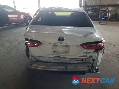 Zdjęcie 6 z 11 samochodu: 2023 TOYOTA CAMRY HYBRID LE VIN:4T1C31AK0PU601580 - miniatura