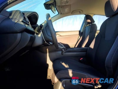 Zdjęcie 7 z 11 samochodu: 2019 HONDA INSIGHT LX VIN:19XZE4F13KE015053 - miniatura