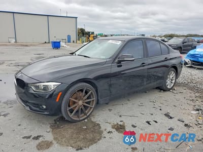 2018 BMW 320 XI WBA8A3C5XJA488293 - główne zdjęcie licytacji z USA - miniatura