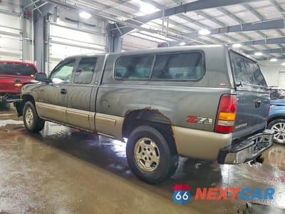 Drugie zdjęcie samochodu z przodu: 2002 CHEVROLET SILVERADO K1500 VIN:1GCEK19T92Z314604 - miniatura