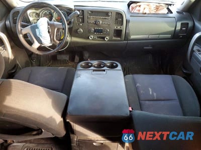 Zdjęcie 8 z 12 samochodu: 2011 CHEVROLET SILVERADO K1500 HYBRID VIN:3GCUKUEJ1BG101275 - miniatura