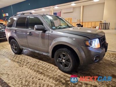 Czwarte zdjęcie samochodu z boku: 2011 FORD ESCAPE XLT VIN:1FMCU9D71BKB35911 - miniatura