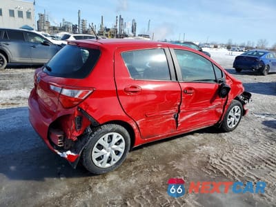 Trzecie zdjęcie samochodu z tyłu: 2018 TOYOTA YARIS VIN:VNKKTUD31JA092511 - miniatura