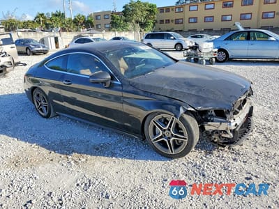 Czwarte zdjęcie samochodu z boku: 2020 MERCEDES-BENZ C 300 VIN:W1KWJ8DB5LF992340 - miniatura