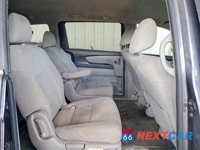 Zdjęcie 11 z 13 samochodu: 2016 HONDA ODYSSEY LX VIN:5FNRL5H25GB109602 - miniatura