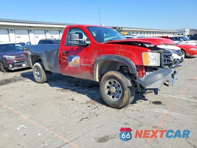 Czwarte zdjęcie samochodu z boku: 2010 GMC SIERRA K1500 VIN:1GTPKTE03AZ288354 - miniatura