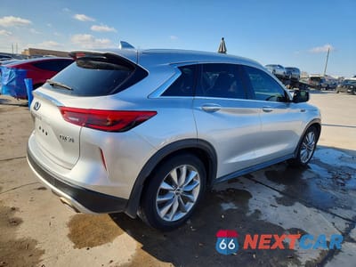 Trzecie zdjęcie samochodu z tyłu: 2019 INFINITI QX50 ESSENTIAL VIN:3PCAJ5M18KF145194 - miniatura