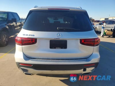 Zdjęcie 6 z 12 samochodu: 2021 MERCEDES-BENZ GLB 250 VIN:W1N4M4GB1MW122267 - miniatura