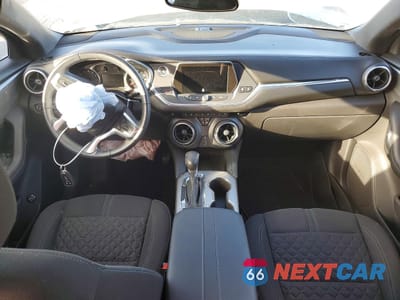 Zdjęcie 8 z 13 samochodu: 2019 CHEVROLET BLAZER 1LT VIN:3GNKBBRA6KS583168 - miniatura