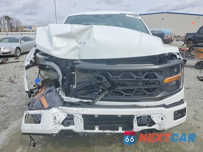 Piąte zdjęcie samochodu w środku: 2025 FORD F150 TREMOR VIN:1FTFW4L81SFC55774 - miniatura