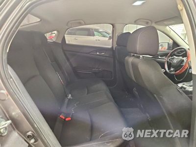 Zdjęcie 10 z 11 samochodu: 2020 HONDA CIVIC LX VIN:19XFC2F69LE023040 - miniatura
