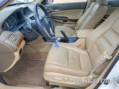 Zdjęcie 7 z 12 samochodu: 2008 HONDA ACCORD EXL VIN:1HGCP36888A031172 - miniatura