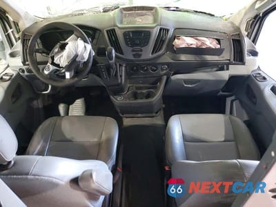 Zdjęcie 8 z 13 samochodu: 2017 FORD TRANSIT 250 UTILITY / SERVICE VAN VIN:1FTYR1CM7HKA34515 - miniatura