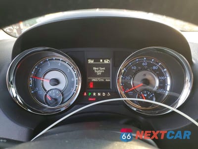 Zdjęcie 9 z 13 samochodu: 2014 CHRYSLER TOWN & COUNTRY S VIN:2C4RC1HG3ER109054 - miniatura