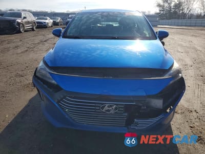 Piąte zdjęcie samochodu w środku: 2017 HYUNDAI IONIQ SEL VIN:KMHC75LCXHU028027 - miniatura