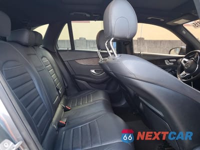Zdjęcie 11 z 15 samochodu: 2021 MERCEDES-BENZ GLC 300 VIN:W1N0G8DBXMV284020 - miniatura