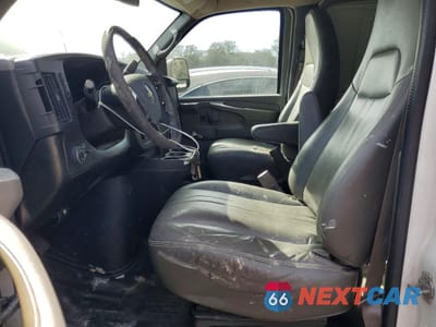 Zdjęcie 7 z 12 samochodu: 2013 CHEVROLET EXPRESS G2500 VIN:1GCWGFFA5D1104346 - miniatura