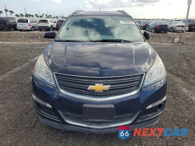 Piąte zdjęcie samochodu w środku: 2015 CHEVROLET TRAVERSE LS VIN:1GNKRFED6FJ113457 - miniatura