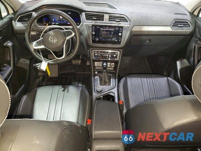 Zdjęcie 8 z 14 samochodu: 2024 VOLKSWAGEN TIGUAN SE VIN:3VVMB7AX0RM116164 - miniatura