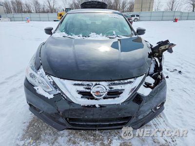 Piąte zdjęcie samochodu w środku: 2018 NISSAN ALTIMA 2.5 VIN:1N4AL3AP2JC114371 - miniatura