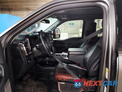 Zdjęcie 7 z 11 samochodu: 2024 FORD F350 SUPER DUTY VIN:1FT8W3BT6REF06684 - miniatura