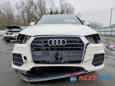 Piąte zdjęcie samochodu w środku: 2016 AUDI Q3 PREMIUM PLUS VIN:WA1EFCFS5GR021795 - miniatura