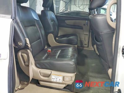 Zdjęcie 11 z 14 samochodu: 2016 HONDA ODYSSEY SE VIN:5FNRL5H38GB087913 - miniatura