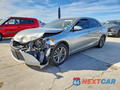 2015 TOYOTA CAMRY HYBRID 4T1BD1FK7FU146081 - główne zdjęcie licytacji z USA - miniatura