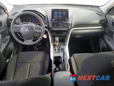 Zdjęcie 8 z 12 samochodu: 2025 MITSUBISHI ECLIPSE CROSS ES VIN:JA4ATUAA0SZ619880 - miniatura