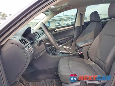 Zdjęcie 7 z 11 samochodu: 2013 VOLKSWAGEN PASSAT S VIN:1VWAH7A36DC121633 - miniatura