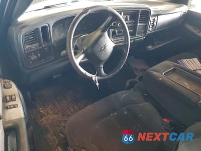 Zdjęcie 8 z 12 samochodu: 2001 CHEVROLET SILVERADO VIN:2GCEC19V611135541 - miniatura