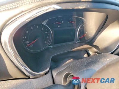 Zdjęcie 9 z 11 samochodu: 2019 CHEVROLET BLAZER 1LT VIN:3GNKBBRA1KS584969 - miniatura