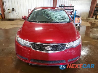 Piąte zdjęcie samochodu w środku: 2012 KIA FORTE EX VIN:KNAFU4A27C5519850 - miniatura