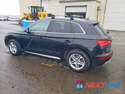 Drugie zdjęcie samochodu z przodu: 2019 AUDI Q5 PREMIUM VIN:WA1ANAFY2K2121431 - miniatura