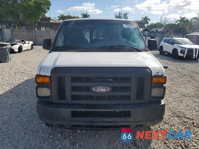 Piąte zdjęcie samochodu w środku: 2011 FORD E250 UTILITY / SERVICE VAN VIN:1FTNS2EL6BDA81046 - miniatura