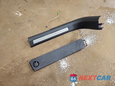 Zdjęcie 12 z 12 samochodu: 2017 VOLVO XC90 T6 VIN:YV4A22PK4H1147121 - miniatura