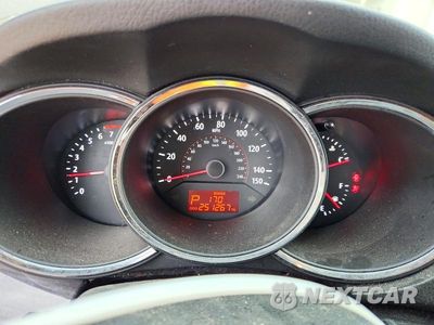 Zdjęcie 9 z 12 samochodu: 2011 KIA SORENTO BASE VIN:5XYKT4A23BG146283 - miniatura