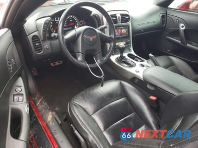 Zdjęcie 8 z 13 samochodu: 2005 CHEVROLET CORVETTE VIN:1G1YY24U255114735 - miniatura