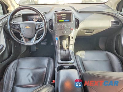 Zdjęcie 8 z 12 samochodu: 2013 CHEVROLET VOLT VIN:1G1RH6E40DU137932 - miniatura