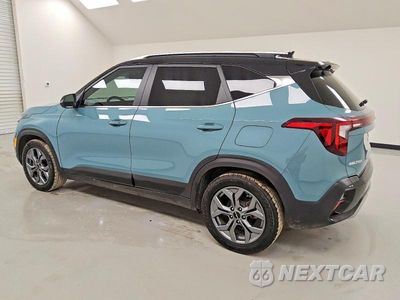 Drugie zdjęcie samochodu z przodu: 2024 KIA SELTOS S VIN:KNDEU2AA3R7590468 - miniatura