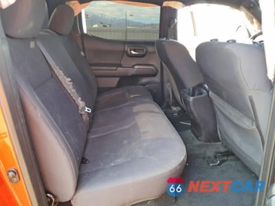 Zdjęcie 10 z 12 samochodu: 2016 TOYOTA TACOMA TRD OFF-ROAD VIN:5TFCZ5ANXGX020798 - miniatura
